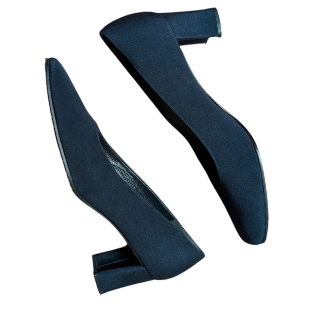 VTG Stuart Weitzman navy Square Toe Block Heel Pumps 90s Rom-Com Classic